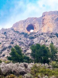 Caves of Canelobre near Alicante (Local Guide)