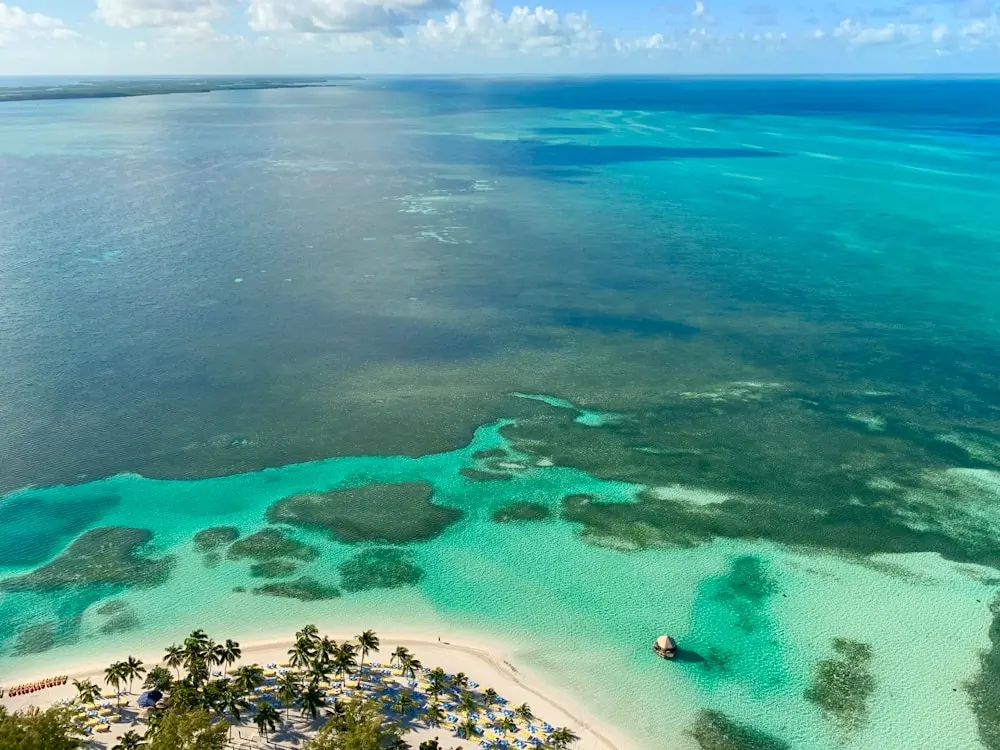 shoreline and body of water during daytime on Bahamas