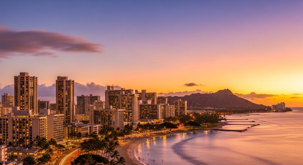 Honolulu sunset panorama