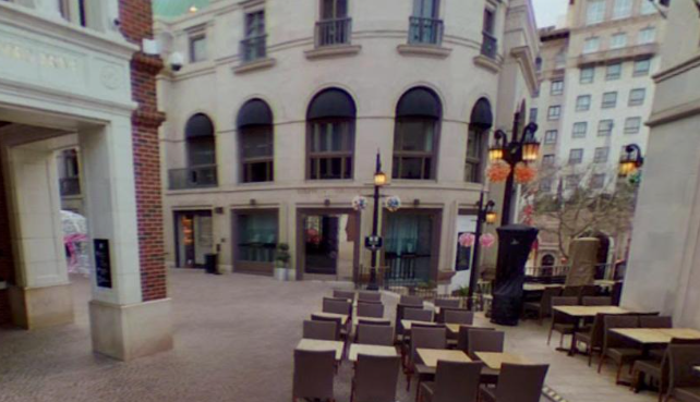 The former Garrard store is replaced by fine art gallery on Rodeo Drive